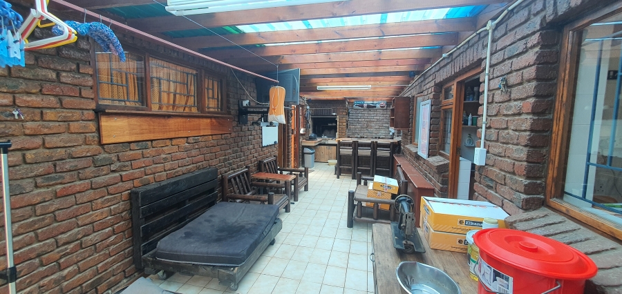 3 Bedroom Property for Sale in Heiderand Western Cape